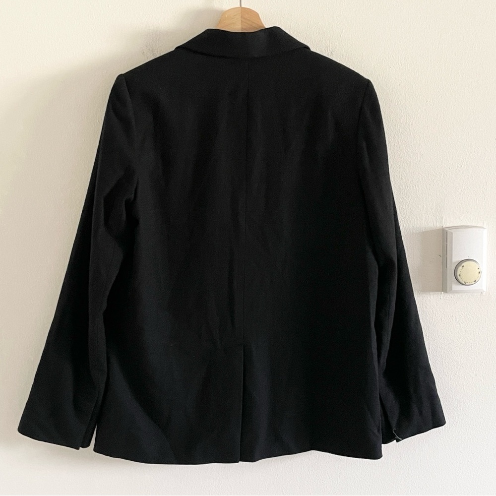 Vince‎ Boyfriend Blazer Women’s Size 6 Italian Wool Blend Black Peak Lapel - Picture 5 of 9